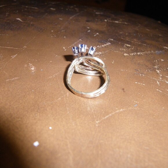 Women's Vintage Antique 14K Gold 585 Cocktail Ring w/ 3 Blue Sapphire Gemstone - Picture 4 of 4
